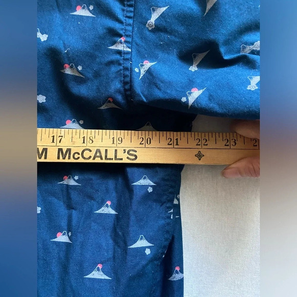 Adidas Adicross Stretch Woven Button Down Shirt - Mount Fuji All Over Print Sz L - Picture 9 of 9